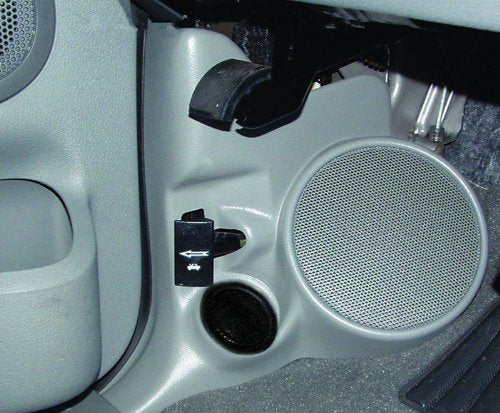Q-Logic Custom Kick Panel Speaker Mounts for Ford F150 Regular Super Cab & Crew & Lincoln Mark LT (6.5" Speakers, D8 Tan)