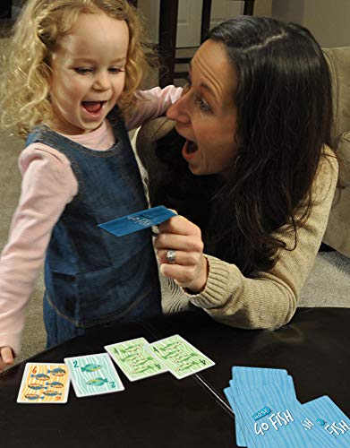 Hoyle Kids 6 in 1 Fun Pack Card Game Set [Ages 3+] - Memory, Crazy Eights, Old Maid, Go Fish, Slap Jack, Matching.