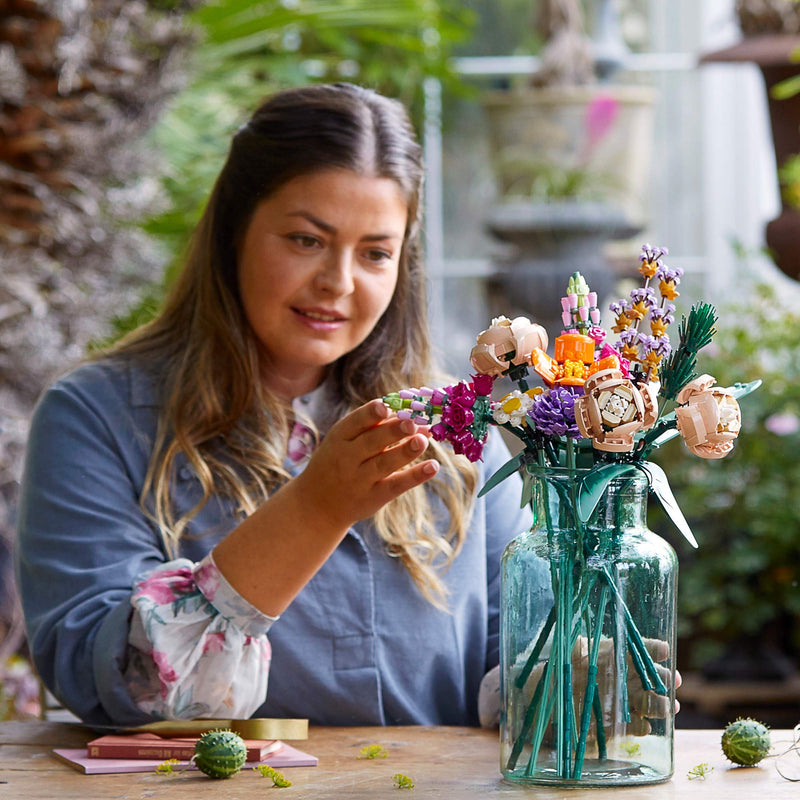 LEGO Flower Bouquet Building Kit (10280)